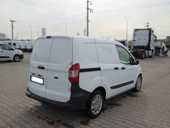 2017 TRANSiT COURiER 1.5 TDCi KLiMALI PANELVAN