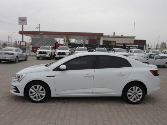 2022 RENAULT MEGANE 1.3 TCE JOY 140 Hp EDC