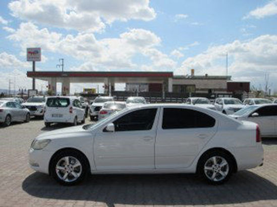 2011 MODEL SKODA OCTAVIA 1.6 TDI ELEGANCE DSG