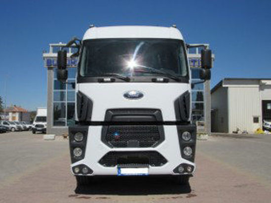 FORD 3233 S 8X2 ŞASE KAMYON YATAKLI