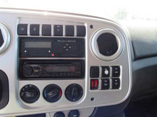 FORD 3233 S 8X2 ŞASE KAMYON YATAKLI
