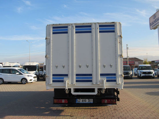BÜYÜKSOYLU'DAN 2009 MITSUBISHI FE 839 AHSAP KASA KAMYONET