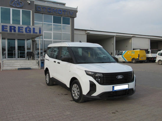 2023 TOURNEO COURIER KOMBİ 1.5 L TREND 100 HP AC