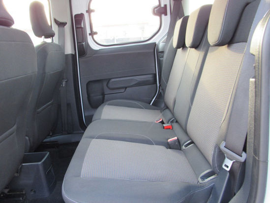 2023 TOURNEO COURIER KOMBİ 1.5 L TREND 100 HP AC