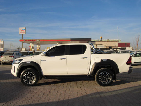 2022 MODEL TOYOTA HILUX 2.4 4X2 ADVENTURE