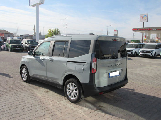 2024 TOURNEO COURIER TITANIUM 1.5 L 100 HP AC