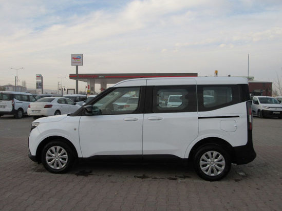 2024 TOURNEO COURİER 1.5 ECOBLUE DELUXE 100 HP