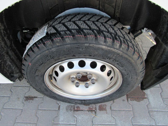 2023 TRANSIT CUSTOM VAN 320 L 2+1 TREND