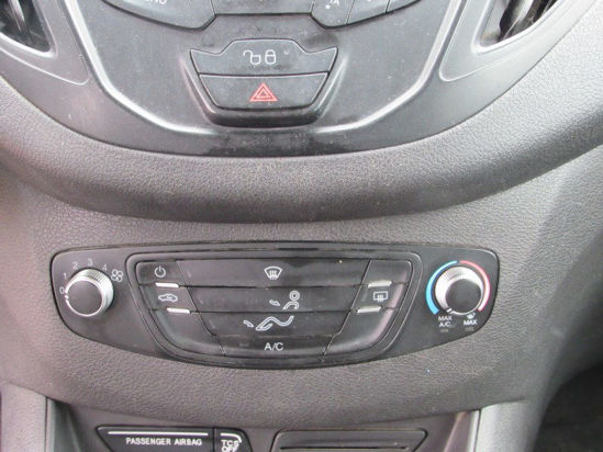 2022 TOURNEO COURİER 1.5TDCI DELUXE 100HP