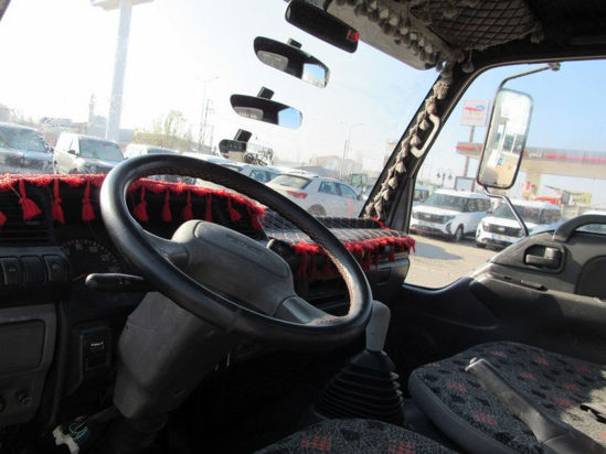 2006 ISIZU NKR TEKTEKER TENTELİ SAC KASA KAMYONET