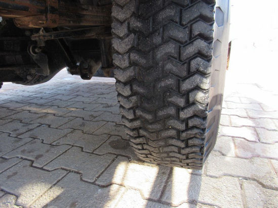 2006 ISIZU NKR TEKTEKER TENTELİ SAC KASA KAMYONET