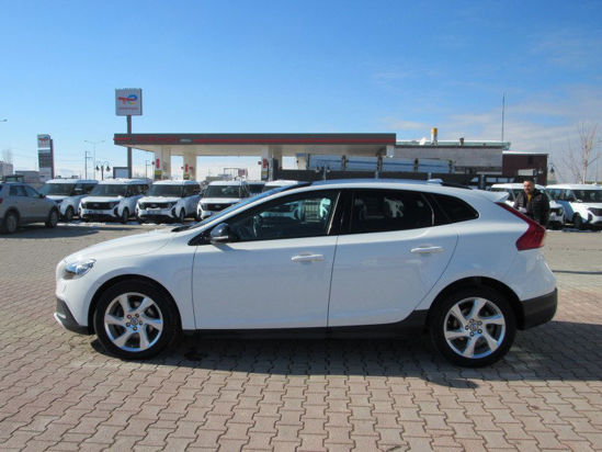 2013 MODEL VOLVO V 40 CROSS COUNTRY CAM TAVAN