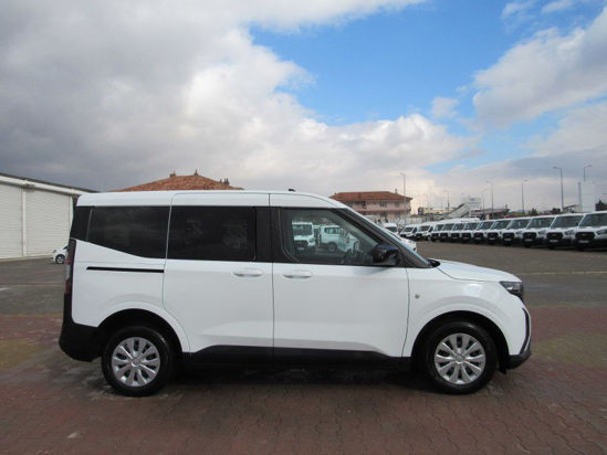 2024 TOURNEO COURİER 1.5 ECOBLUE DELUXE 100 HP