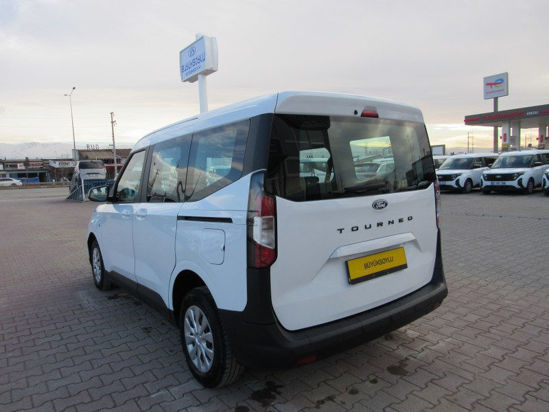 2024 TOURNEO COURİER 1.5 ECOBLUE DELUXE 100 HP