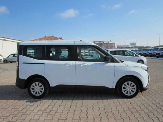 2024 TOURNEO COURİER 1.5 ECOBLUE DELUXE 100 HP