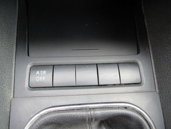 2011 MODEL GOLF VI 1.6 TDİ TRENDLİNE 102 HP