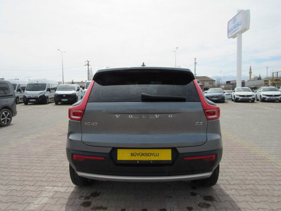 2018 MODEL VOLVO XC40 2.0 D3 MOMENTUM GEARTRONIC