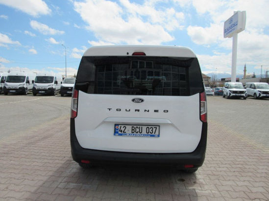 2024 TOURNEO COURİER 1.5 ECOBLUE DELUXE 100 HP
