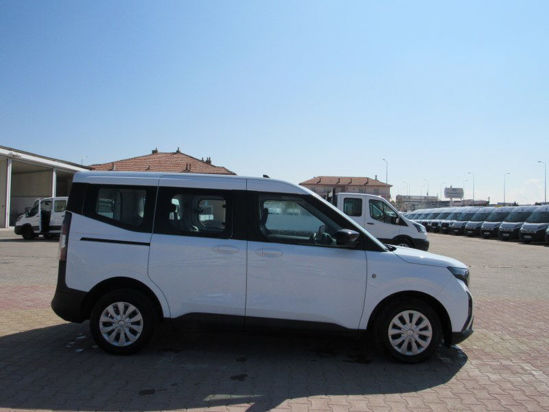 2024 TOURNEO COURİER 1.5 ECOBLUE DELUXE 100 HP