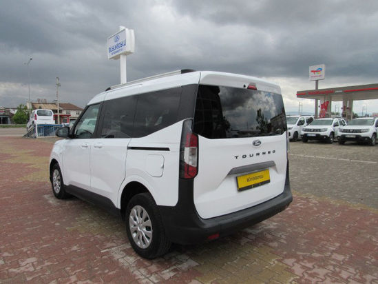 2024 TOURNEO COURİER 1.5 ECOBLUE DELUXE 100 HP