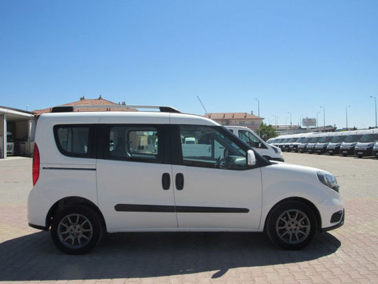 2021 DOBLO COMBI 1.6 MJET SAFELİNE 105HP OTOMOBİL