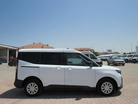 2024 TOURNEO COURİER 1.5 ECOBLUE DELUXE 100 HP