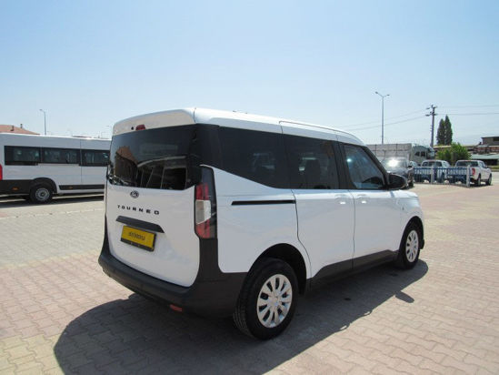 2024 TOURNEO COURİER 1.5 ECOBLUE DELUXE 100 HP