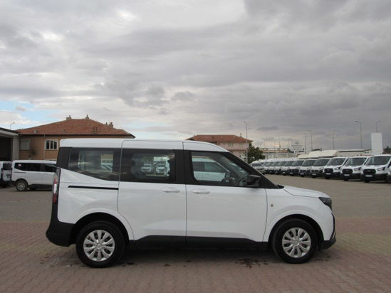 2024 TOURNEO COURİER 1.5 ECOBLUE DELUXE 100 HP