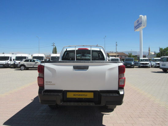 2021 MODEL ISIZU D MAX 1.9D V-GO 4X2 ÇİFTKABİN