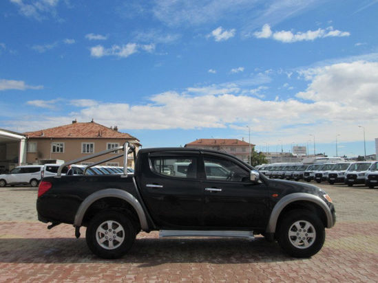 2009 MITSUBISHI L200 4X2 İNVİTE ÇİFTKABİN AC
